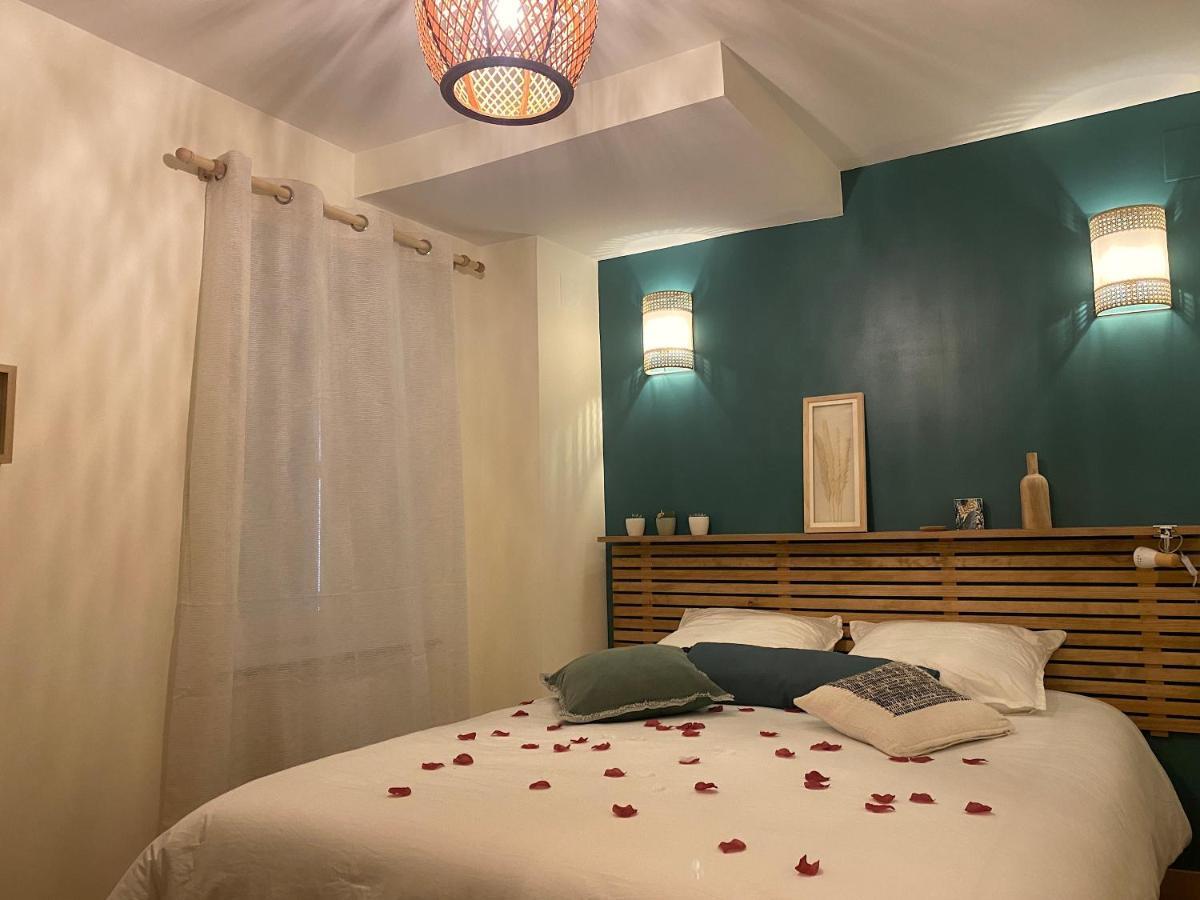 Exceptionnel ! Superbe Appartement Refait A Neuf En Rez-De-Chaussee Avec Parking Prive 卡斯特尔 外观 照片